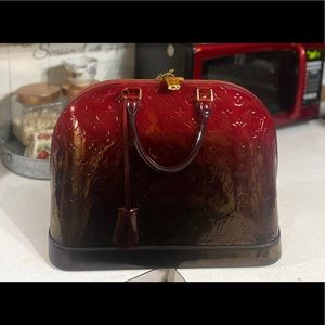 ‼️SOLD‼️Alma GM Louis Vuitton